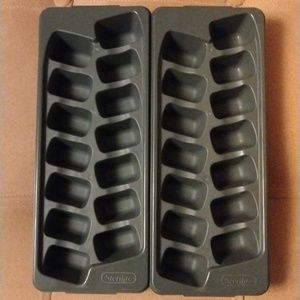 🩶NWOT GRAY STERILITE ICE TRAYS🩶